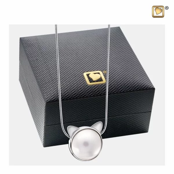 Ashanger Poes Met Parelmoer Decoratie inclusief Collier - Afbeelding 4