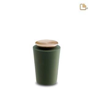 K1070 - Mini Crescent Urn Sage Green - Geborsteld Goud (0.05 liter)