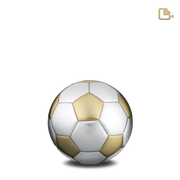 Artikelnr: K1152 – Mini Urn Football Geborsteld Goud – Zilver (0.64 liter)